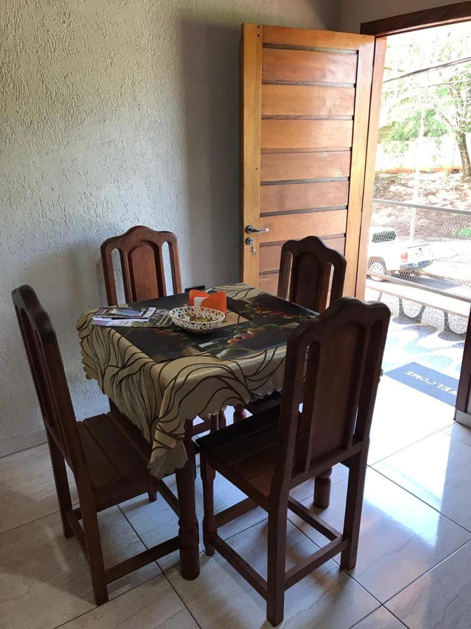 Departamentos El Chileno Apartment Puerto Iguazu Ngoại thất bức ảnh